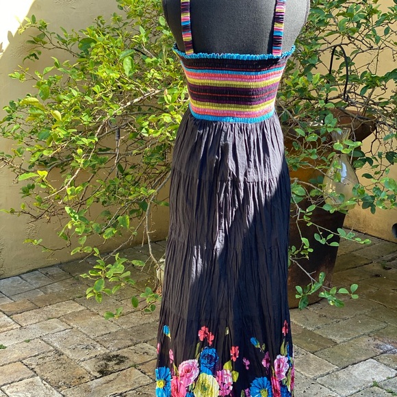 Maxi Beautiful Multi Color Dress. Size Small. Accented with multiple color beads - Picture 4 of 7